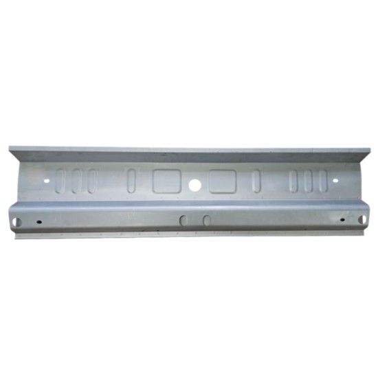 Side repair panel for Iveco Daily 2014-2016 / Left = Right (symmetrical) 14713