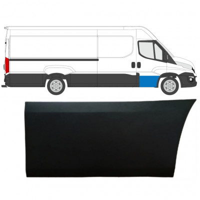 IVECO DAILY 2014- FRONT DOOR MOULDING TRIM PANEL / RIGHT