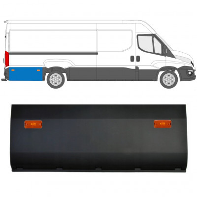 IVECO DAILY 2014- LWB MOULDING TRIM BEHIND WHEEL WITH LAMP / RIGHT = LEFT