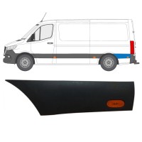 Rear wing side trim behind the wheel with lamp for Mercedes Sprinter 2018- / Left / Set 16647