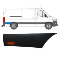 Rear wing side trim behind the wheel with lamp for Mercedes Sprinter 2018- / Right / Set 16646