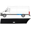 Rear wing side trim