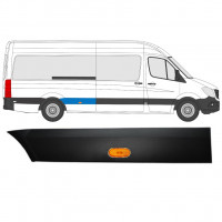 Rear wing side trim with lamp for Mercedes Sprinter 2006- / LWB / Right / Set 9056